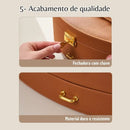 Porta-Jóias Maleta Compacto e Leve com alça de transporte, ideal para organizar e proteger suas joias em viagens. Design elegante e material de couro PU. Cabe facilmente em bolsas de mão