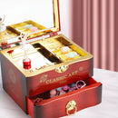 Porta-Jóias Musical de Bailarina feito de madeira, com compartimentos para joias pequenas como brincos e anéis. Bailarina gira ao som da melodia 'Para Alice'. Ideal para presente e decoração