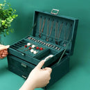 Porta Jóias Personalizado Vintage com 3 camadas. Grande capacidade de armazenamento, ideal para organizar anéis, colares e brincos. Caixa de joias elegante em veludo, também serve como estojo de transporte para viagens. Compre agora!